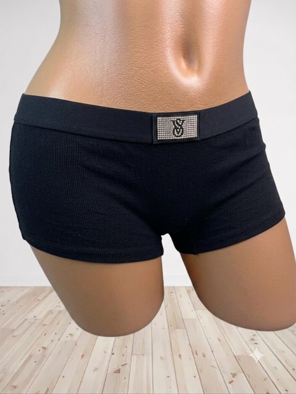 Victoria's Secret Shine Patch Logo Cotton Shortie Panties S NWT